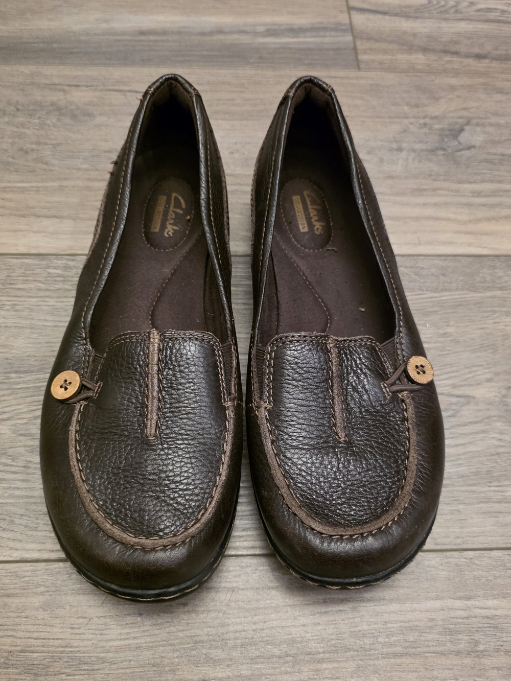 Clarks Collection Brown Pebbled Leather Button Loafers - Women’s Size 8W